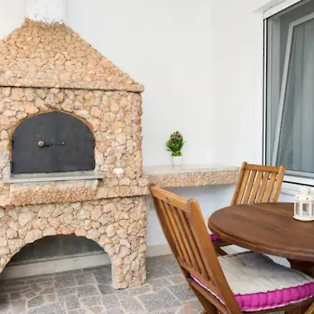 Apartament Ivan *